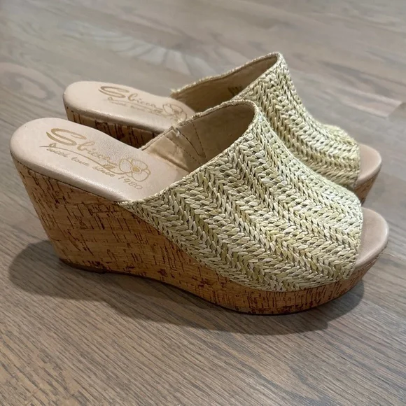 Sbicca Raffia cork wedge- size 9 - Picture 1 of 4